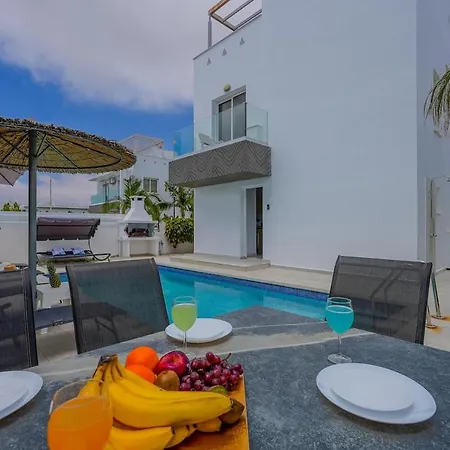 Nissi 19 With Private Pool Villa