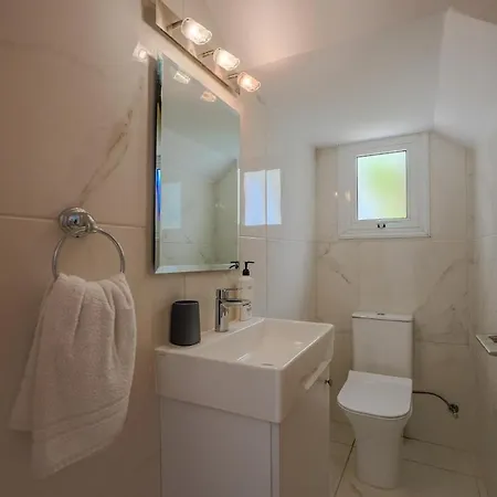 Nissi 19 With Private Pool Agia Napa